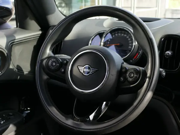 MINI Countryman Cooper SE ALL4 Auto 39
