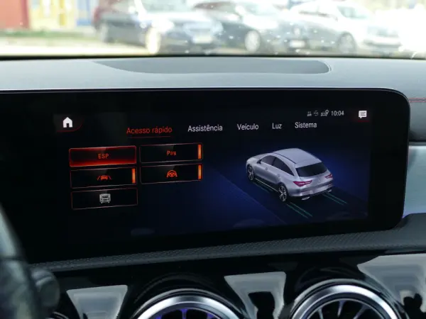 Mercedes-Benz CLA 250 e Shooting Brake AMG Line 23