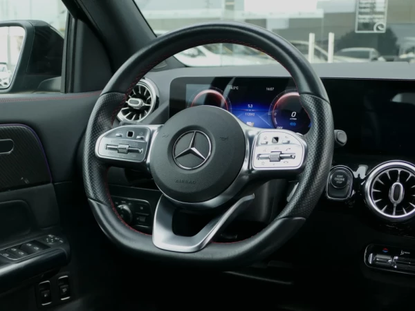 Mercedes-Benz GLA 250 e AMG Line 20