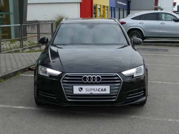 Audi A4 Avant 40 TDI Sport S tronic 2