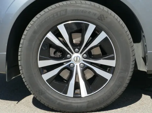 Volvo XC 60 2.0 D4 Momentum Geartronic 7