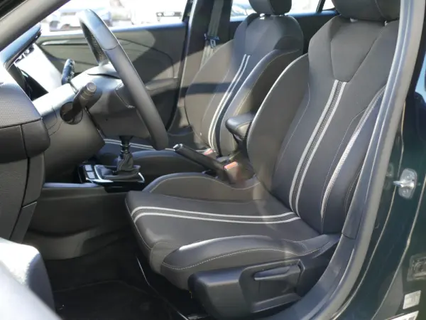 Opel Corsa 1.2 T GS 24