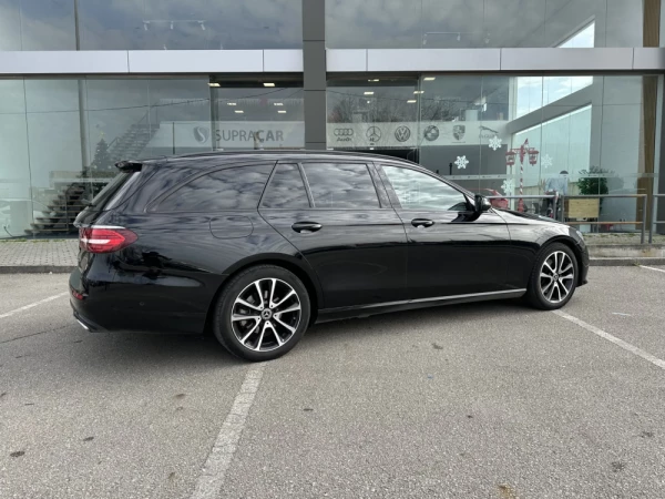 Mercedes-Benz E 220 d Avantgarde 6