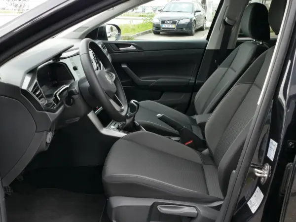 Volkswagen Taigo 1.0 TSI Urban 27