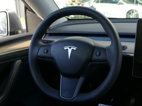 Tesla Model Y Performance Tração Integral 36
