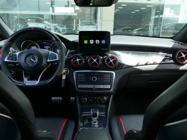 Mercedes-Benz CLA 45 AMG Shooting Brake 4-Matic 45