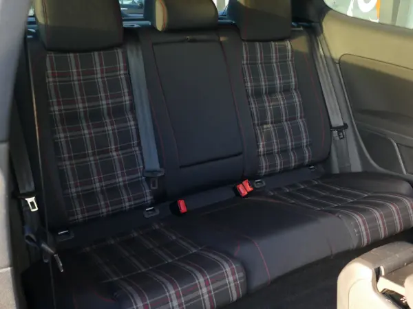 Volkswagen Golf 2.0 TSi GTI DSG 30