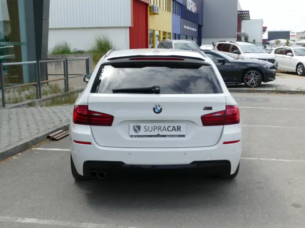 BMW 520 d Pack M Auto 5