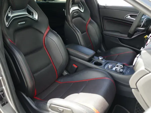 Mercedes-Benz CLA 45 AMG Shooting Brake 4-Matic 35