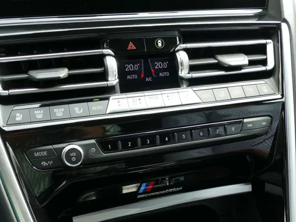 BMW M8 Competition 29
