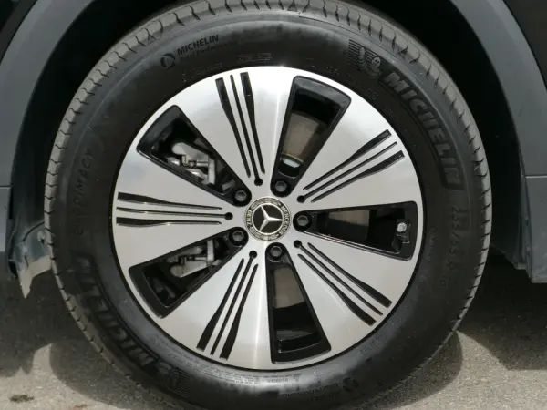 Mercedes-Benz EQB 300 4Matic Progressive 7