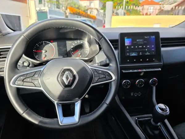 Renault Clio 1.5 Blue dCi Zen 17