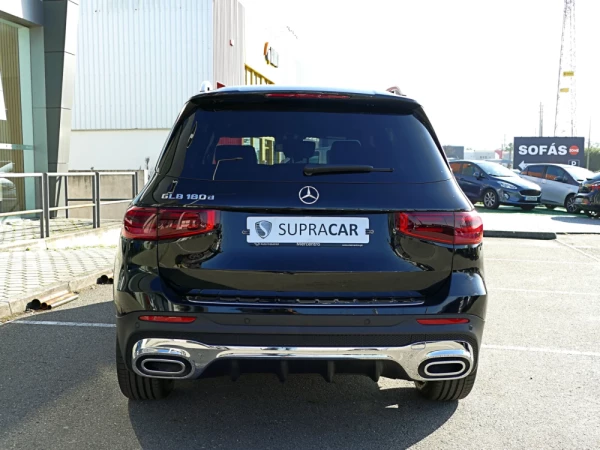 Mercedes-Benz GLB 180 d AMG Line 10
