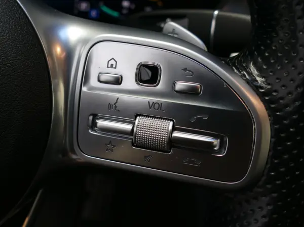 Mercedes-Benz C 300 de T 9G-TRONIC AMG Line 28