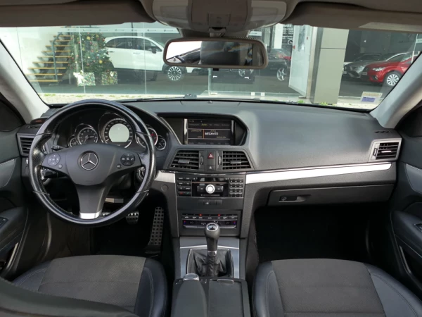 Mercedes-Benz E 250 CDi Avantgarde BlueEfficiency 13
