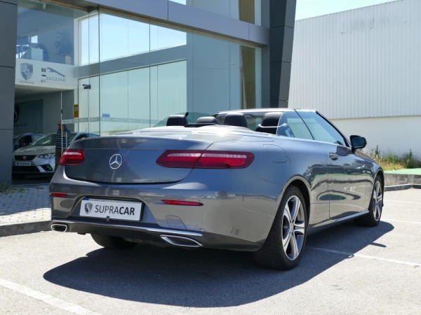 Mercedes-Benz E 200 Aut. 12