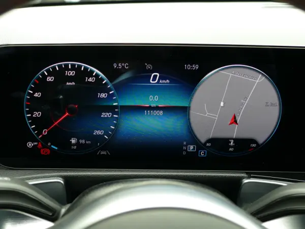 Mercedes-Benz GLB 180 d AMG Line 19