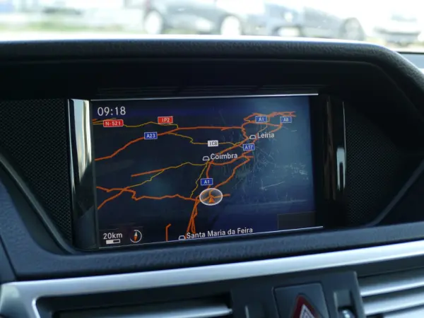 Mercedes-Benz E 220 CDi Avantgarde BE Auto. 21