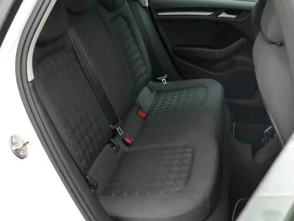 Audi A3 Sportback 1.6 TDI Advance Ultra 30