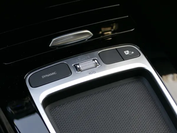 Mercedes-Benz A 250 e 23
