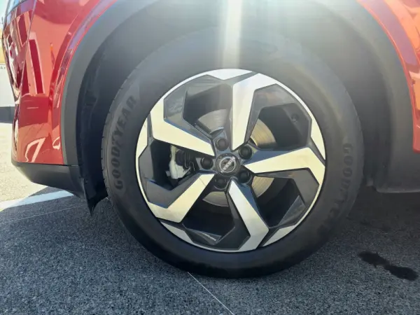 Nissan Qashqai 1.3 DIG-T Engage Xtronic 12