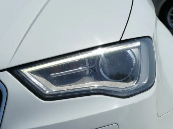 Audi A3 Limousine 1.6 TDI S-line S tronic 10