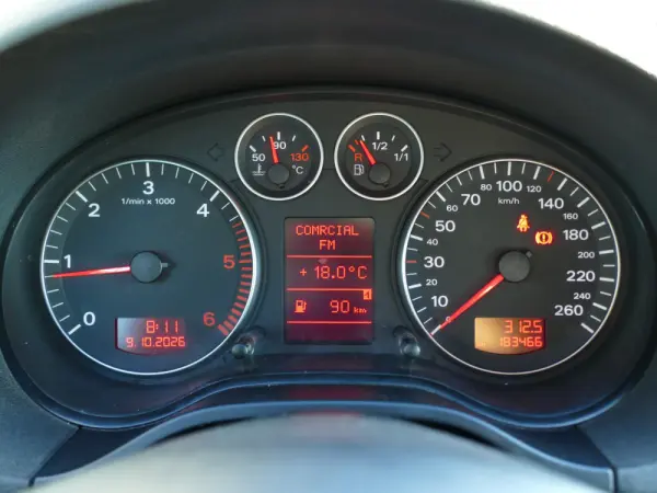 Audi A3 Sportback 2.0 TDi S-line 18