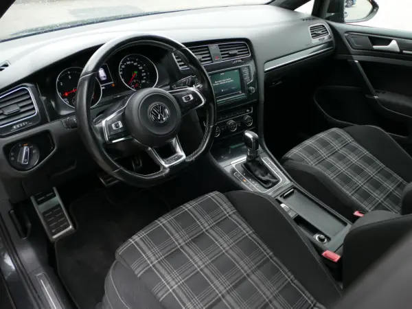 Volkswagen Golf Variant 2.0 TDI GTD DSG 27