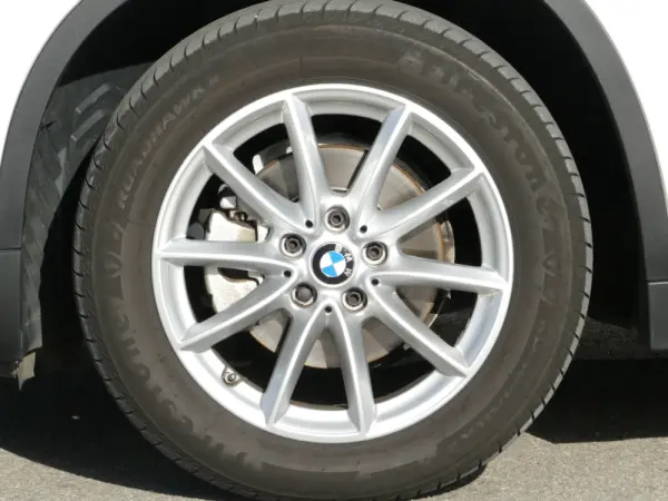 BMW X1 16 d sDrive Advantage 7