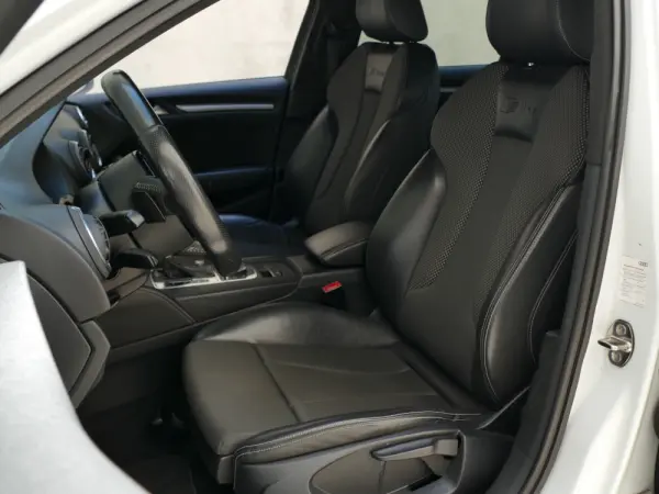 Audi A3 Limousine 1.6 TDI S-line S tronic 26