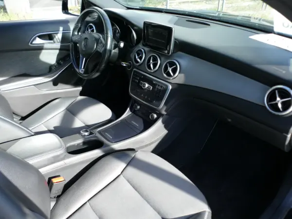 Mercedes-Benz GLA 180 d Style Aut. 27