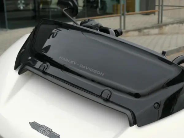 Harley-Davidson FL CVO ROAD GLIDE ST 13