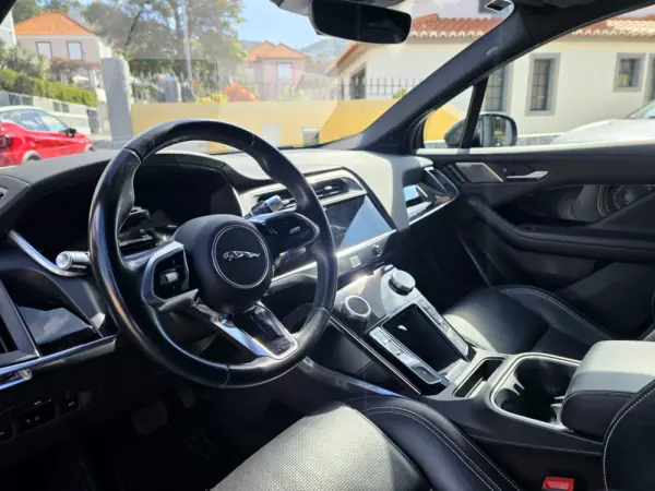 Jaguar I-Pace EV400 R-Dynamic SE AWD 24