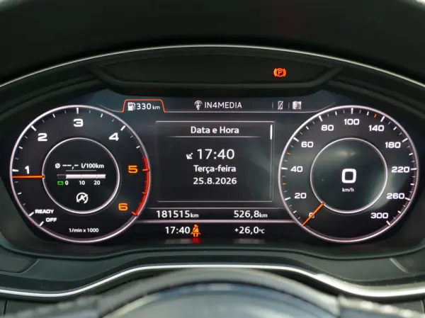 Audi A4 Avant 2.0 TDI Advance 18