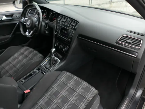 Volkswagen Golf Variant 2.0 TDI GTD DSG 30