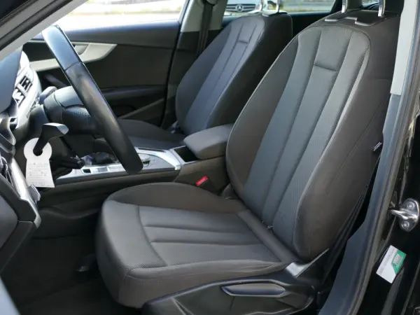 Audi A4 Avant 2.0 TDI 25