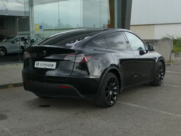 Tesla Model Y Long Range Tração Integral 4