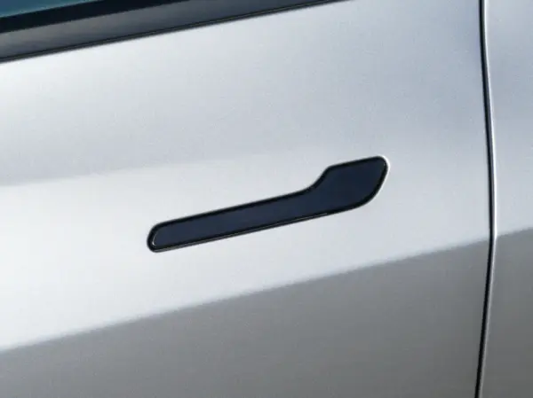 Tesla Model Y Performance Tração Integral 8