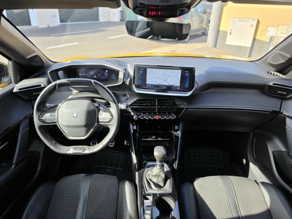 Peugeot 208 1.2 PureTech GT Line 20