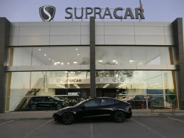 Tesla Model 3 Long Range Tração Integral 35
