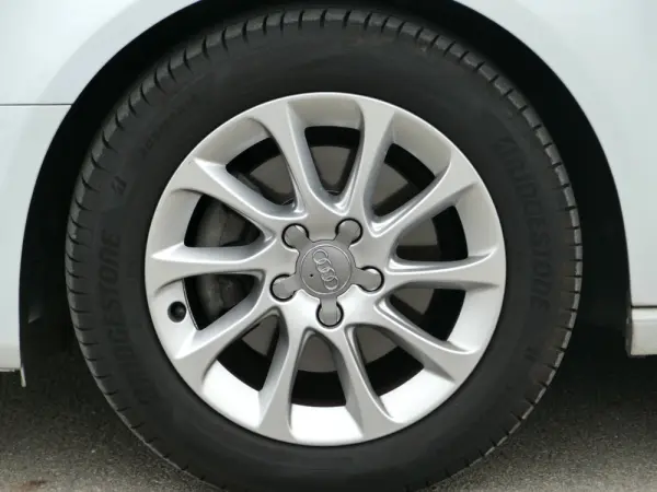 Audi A3 Sportback 1.6 TDI Advance Ultra 6