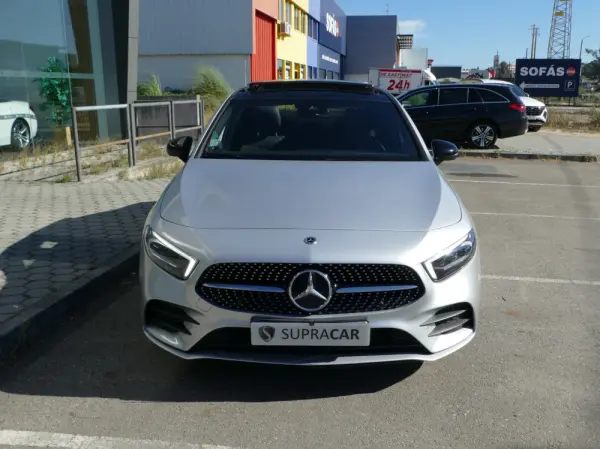 Mercedes-Benz A 200 Limousine AMG Line Aut. 2