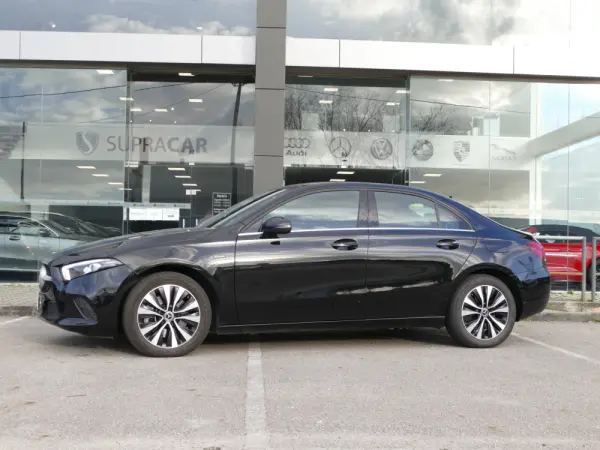 Mercedes-Benz A 250 e Style Plus 37