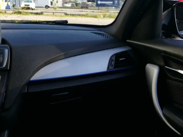 BMW 116 d Pack M Shadow 34