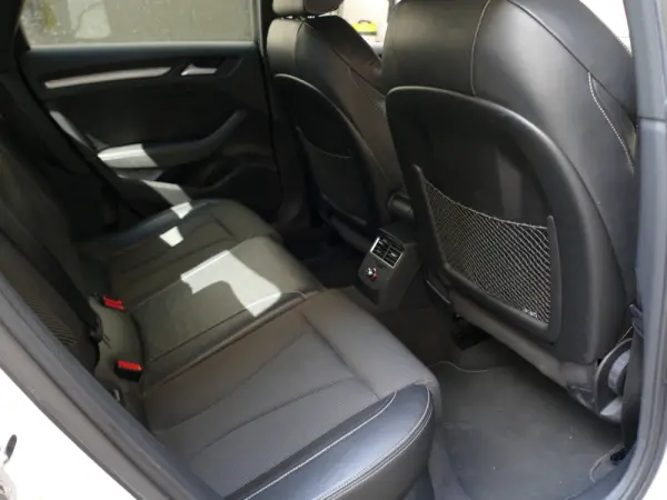 Audi A3 Limousine 1.6 TDI S-line S tronic 31