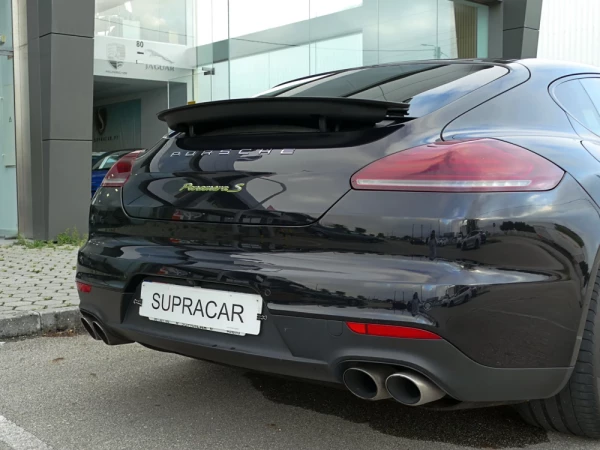 Porsche Panamera S e-Hybrid 13