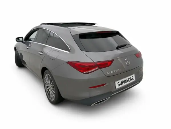 Mercedes-Benz CLA 250 e Shooting Brake Progressive 4