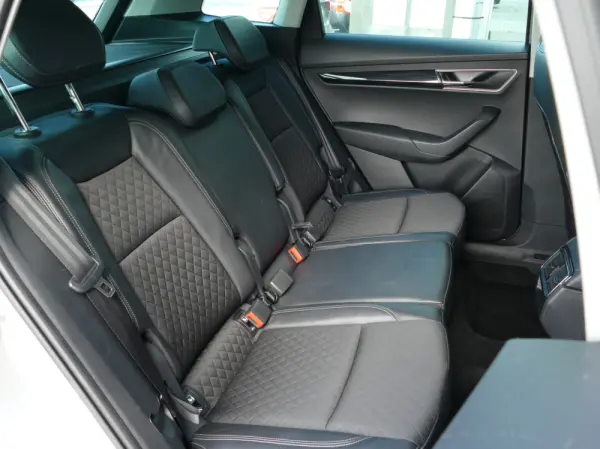 Skoda Karoq 2.0 TDI Ambition 28