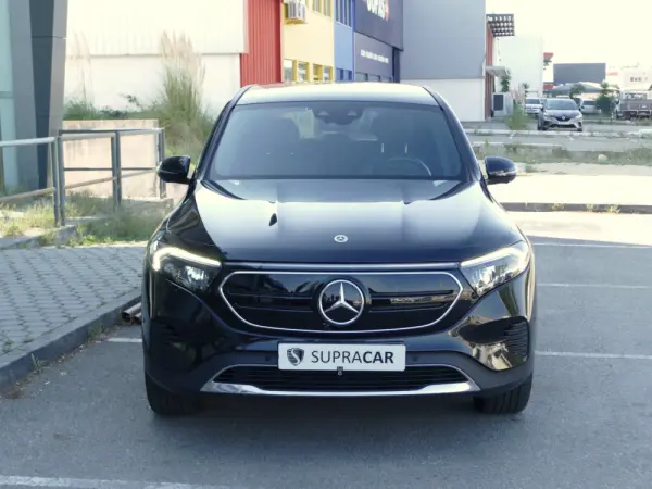 Mercedes-Benz EQB 300 4Matic 2