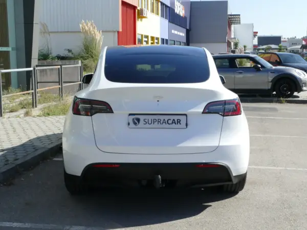 Tesla Model Y Tração Traseira 5
